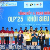 Vừa vô địch IOI 2025, Lê Kiến Thành tiếp tục chinh phục Siêu Cúp OLP’25