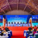 Sun Group khởi công tuyến đường kết nối sân bay Gia Bình - Hà Nội, tổng mức đầu tư dự kiến toàn tuyến khoảng 83.000 tỷ đồng