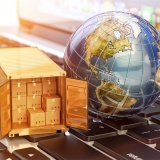 Luật Thương mại điện tử: Hoàn thiện khung pháp lý cho 'xuất nhập khẩu trực tuyến'