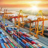 Việt Nam vào top 15 quốc gia thương mại hàng đầu thế giới