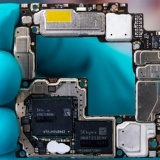 Doanh nghiệp bán dẫn Trung Quốc phải dùng ít nhất 50% thiết bị nội địa