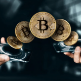 Yêu cầu cấp phép cho doanh nghiệp thí điểm thị trường tài sản mã hóa trước 15/1