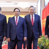 Tổng Bí thư Tô Lâm và các đồng chí lãnh đạo chủ chốt dự Hội nghị toàn quốc Chính phủ và chính quyền địa phương