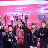 Thủ tướng dự khởi công 3 ngôi trường của 