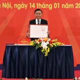 Phát hành đặc biệt bộ tem bưu chính chào mừng Đại hội XIV của Đảng