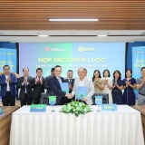 VPBank hợp tác với Công ty Cổ phần Đầu tư Điện Máy Xanh (DMX) triển khai thẻ tín dụng đầu tiên trong lĩnh vực bán lẻ điện tử - tiêu dùng