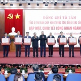 Tổng Bí thư Tô Lâm gặp mặt, chúc Tết công nhân ngành Than tại Quảng Ninh