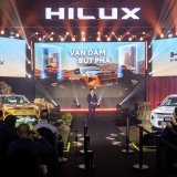 Toyota Việt Nam ra mắt Hilux hoàn toàn mới 2026