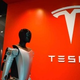 “Chuỗi Optimus”: Nhà cung ứng Trung Quốc là trụ cột trong tham vọng robot hình người của Tesla