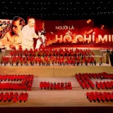 Toàn Đảng, toàn dân, toàn quân quyết tâm lập kỳ tích trong giai đoạn phát triển mới