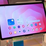 Samsung chuẩn bị ra mắt smartwatch Ultra mới và đối thủ “khổng lồ” của iPad Pro