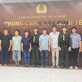 Lật tẩy chiêu trò 'hô biến' dung môi thành xăng A95: Hàng triệu lít xăng giả đã đi đâu?