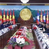 Tổng Bí thư Tô Lâm hội đàm với lãnh đạo Lào: Thống nhất trọng tâm hợp tác chiến lược