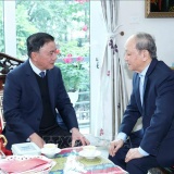 Thường trực Ban Bí thư Trần Cẩm Tú thăm, chúc Tết các đồng chí nguyên lãnh đạo Đảng, Nhà nước