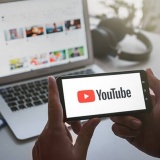 Bức tranh livestream toàn cầu năm 2025: Youtube đứng đầu, Tiktok tăng tốc cực nhanh