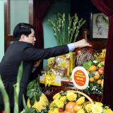 Chủ tịch nước Lương Cường dâng hương tưởng niệm Chủ tịch Hồ Chí Minh