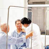 Nâng cao chất lượng thụ hưởng bảo hiểm y tế