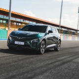  Mua xe 0 đồng với lãi suất cố định, VinFast VF 7 tăng sức nóng trong phân khúc C-SUV