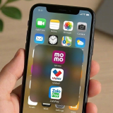 Vì sao nhiều người dùng bất ngờ không dùng được momo, zalopay