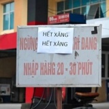 Khuyến khích làm việc từ xa để tiết kiệm nhiên liệu trong bối cảnh giá xăng dầu tăng cao