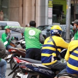 Tài xế xe công nghệ được hỗ trợ trước biến động giá xăng dầu