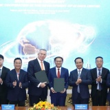 TP. Hồ Chí Minh ký kết hợp tác phát triển trung tâm dữ liệu trí tuệ nhân tạo