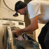 Lao động tự do kiếm tiền từ việc quay video sinh hoạt để huấn luyện AI