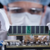 Gián đoạn nguồn cung heli sản xuất bán dẫn, quốc gia nào hưởng lợi?