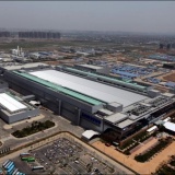 Các “ông lớn” chip Hàn Quốc tăng tốc đầu tư vào Trung Quốc để giải bài toán thiếu hụt bộ nhớ AI