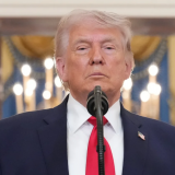 Tổng thống Trump đồng ý ngừng tấn công Iran trong 2 tuần, eo biển Hormuz được mở lại