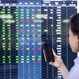 FTSE Russell xác nhận lộ trình nâng hạng thị trường chứng khoán Việt Nam lên Thị trường Mới nổi Thứ cấp vào tháng 9/2026