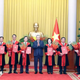 Tổng Bí thư, Chủ tịch nước Tô Lâm trao quyết định bổ nhiệm Thẩm phán TAND tối cao