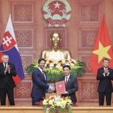 Việt Nam, Slovakia trao nhiều văn kiện hợp tác quan trọng