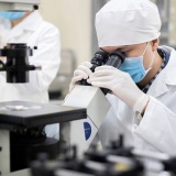 Hỗ trợ tới 1 tỷ đồng/năm cho nghiên cứu sinh xuất sắc