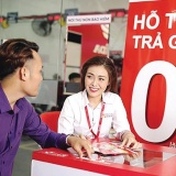 Tín dụng tiêu dùng: Mảnh đất màu mỡ hay bẫy nợ mới?