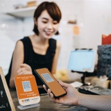 SHB triển khai chương trình “Dễ chuyển đổi – Vững kinh doanh”, đồng hành cùng hộ kinh doanh số hóa 