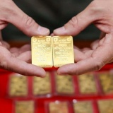 Đề xuất cho doanh nghiệp vay vàng trong dân để phục vụ chế tác và xuất khẩu