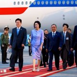 Tổng thống Hàn Quốc Lee Jae Myung và Phu nhân đến Hà Nội, bắt đầu thăm cấp Nhà nước tới Việt Nam
