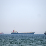 Mỹ kêu gọi quốc tế chung tay mở lại eo biển Hormuz