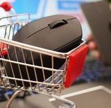 Siết trách nhiệm nền tảng số trước làn sóng hàng giả trực tuyến