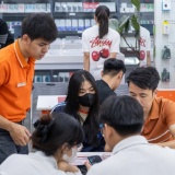 Thị trường điện thoại thông minh Việt Nam giảm mạnh hơn mức giảm của Đông Nam Á