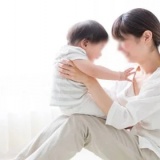 Từ 1/1/2027, phụ nữ sinh đủ 2 con trước 35 tuổi được hỗ trợ tối thiểu 2 triệu đồng