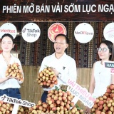 Phó Chủ tịch Bắc Ninh 'mát tay' livestream bán hơn 31 tấn vải thiều Lục Ngạn giúp bà con nông dân