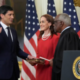 Ông Kevin Warsh chính thức trở thành Chủ tịch Fed