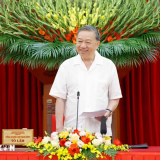 Đổi mới phương thức lãnh đạo của Đảng để làm cho đất nước phát triển bền vững