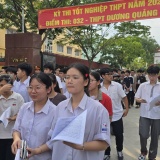 Thi tốt nghiệp THPT năm 2026: Học sinh không còn tập trung vào các tổ hợp quen thuộc