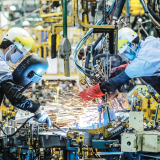 Kinh tế 5 tháng đầu năm 2026: Đà phục hồi được giữ vững nhưng những ràng buộc mới đang gia tăng