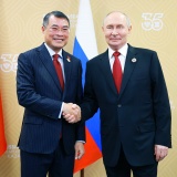 Thủ tướng Chính phủ Lê Minh Hưng hội kiến Tổng thống Nga Vladimir Putin