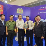 Từ 'Con đường tương lai' đến tư duy mới về sở hữu trí tuệ thời công nghệ số