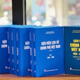 Nhìn lại hành trình điều hành đất nước của Chính phủ qua hai công trình sử liệu đồ sộ